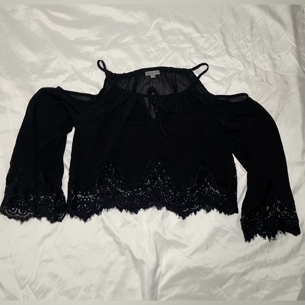 Black lace see through top - Picture 3 of 4